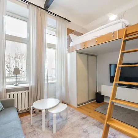 Hoza 62 By Bookinghost * Warsaw